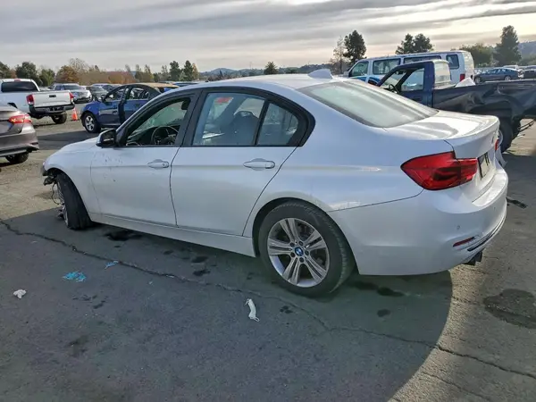 WBA8E9G53GNT84490 2016 BMW 3ER - Image 2