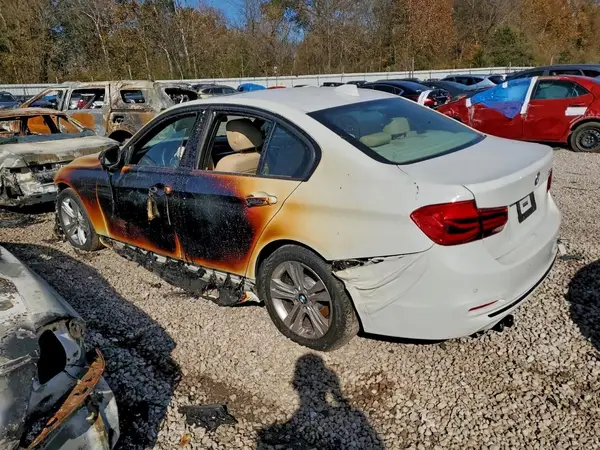 WBA8E9G53GNU30108 2016 BMW 3ER - Image 2