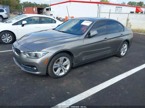 WBA8E9G54GNT43463 2016 BMW 3ER - Image 2
