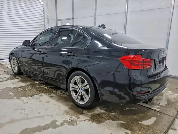 WBA8E9G54GNT43852 2016 BMW 3ER - Image 2