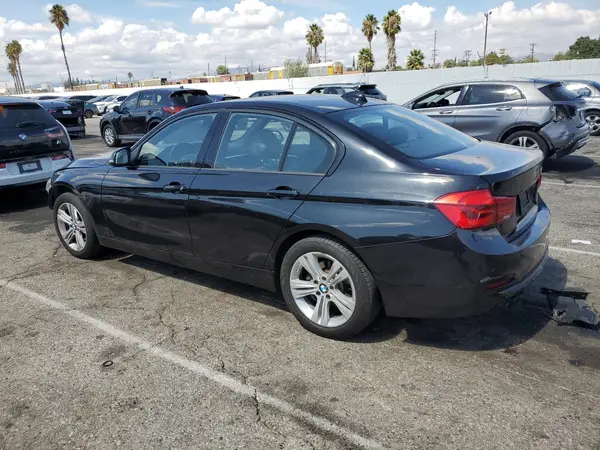 WBA8E9G54GNT44712 2016 BMW 3ER - Image 2
