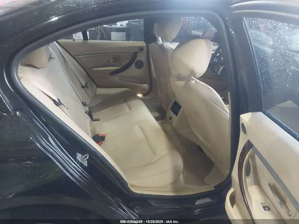 WBA8E9G54GNT47027 2016 BMW 3ER - Image 8