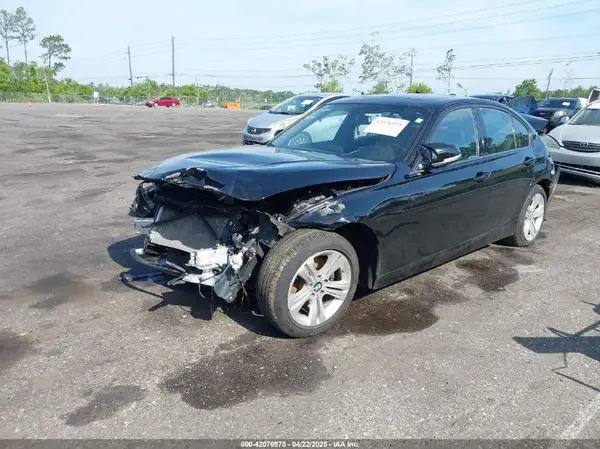 WBA8E9G54GNT81999 2016 BMW 3ER - Image 2