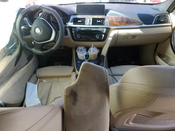 WBA8E9G54GNT82098 2016 BMW 3ER - Image 8