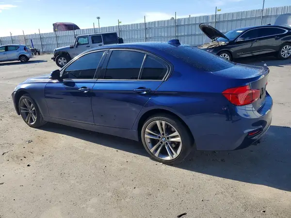 WBA8E9G54GNT82795 2016 BMW 3ER - Image 2