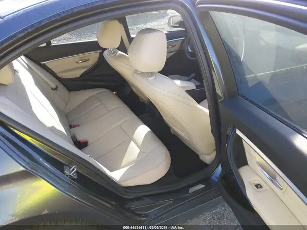 WBA8E9G54GNT84255 2016 BMW 3ER - Image 8