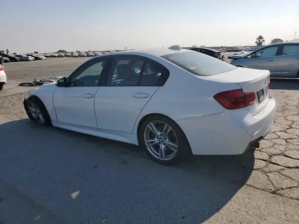 WBA8E9G55GNT45318 2016 BMW 3ER - Image 2