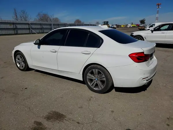 WBA8E9G55GNT47425 2016 BMW 3ER - Image 2
