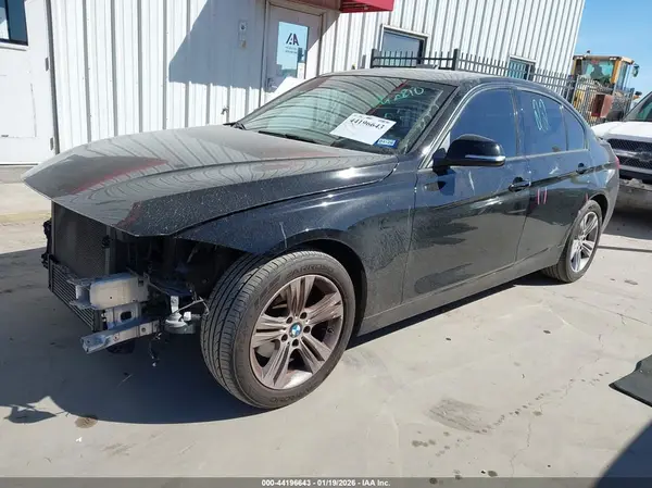 WBA8E9G55GNT82756 2016 BMW 3ER - Image 2