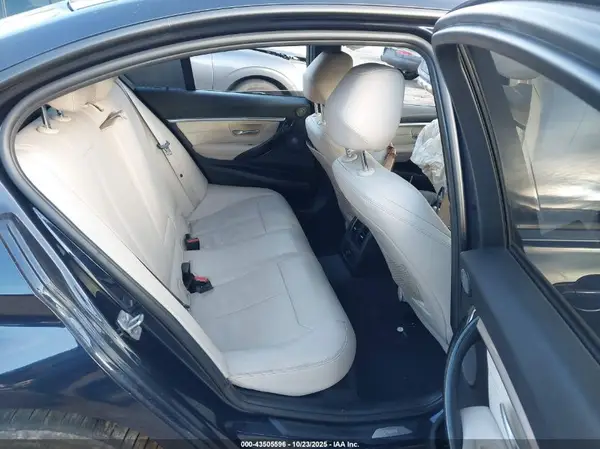 WBA8E9G55GNT83387 2016 BMW 3ER - Image 8