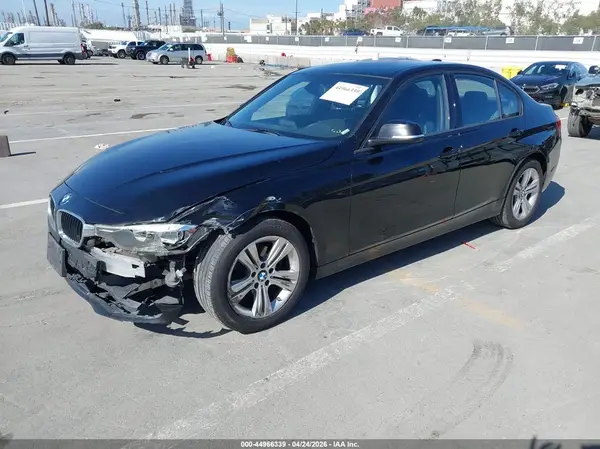 WBA8E9G55GNT86712 2016 BMW 3ER - Image 2