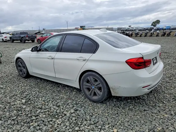 WBA8E9G55GNU27615 2016 BMW 3ER - Image 2
