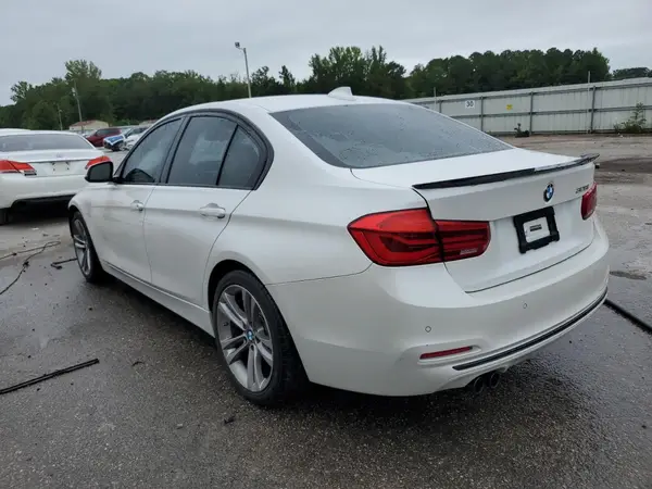 WBA8E9G55GNU28151 2016 BMW 3ER - Image 2