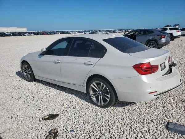 WBA8E9G55GNU28831 2016 BMW 3ER - Image 2