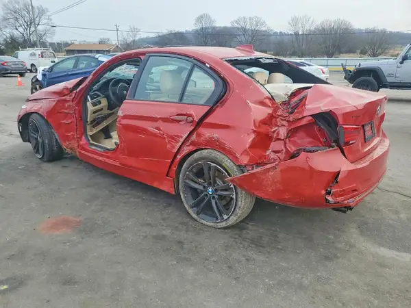 WBA8E9G56GNT42878 2016 BMW 3ER - Image 2