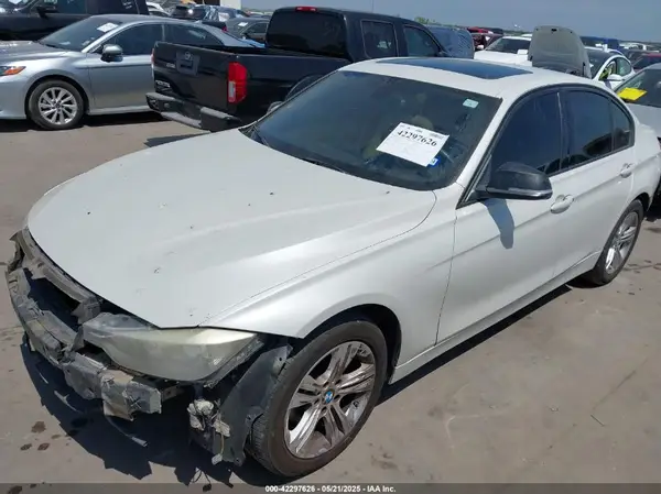 WBA8E9G56GNT44551 2016 BMW 3ER - Image 2