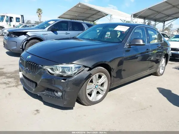 WBA8E9G56GNT47305 2016 BMW 3ER - Image 2