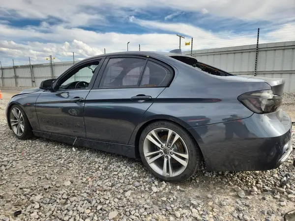 WBA8E9G56GNT86749 2016 BMW 3ER - Image 2