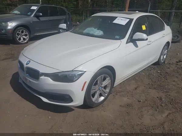 WBA8E9G57GNT43988 2016 BMW 3ER - Image 2