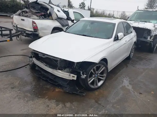 WBA8E9G57GNT44767 2016 BMW 3ER - Image 2