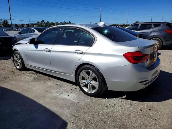 WBA8E9G57GNT82063 2016 BMW 3ER - Image 2