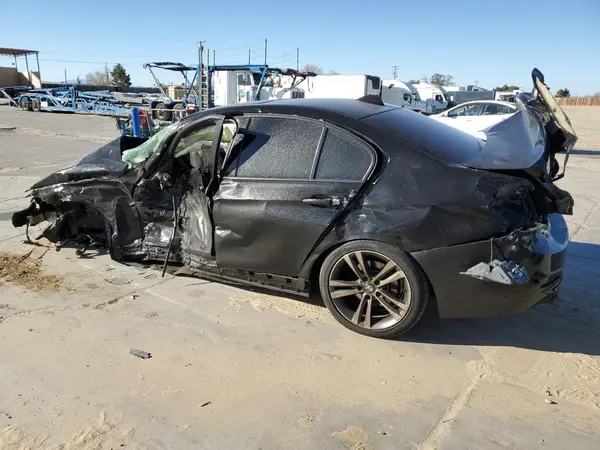 WBA8E9G57GNT84993 2016 BMW 3ER - Image 2
