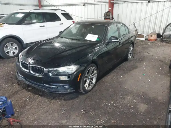 WBA8E9G57GNT85237 2016 BMW 3ER - Image 2