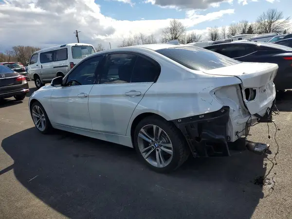 WBA8E9G57GNT85383 2016 BMW 3ER - Image 2