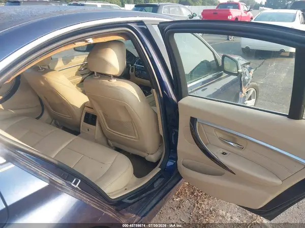 WBA8E9G57GNU29348 2016 BMW 3ER - Image 8