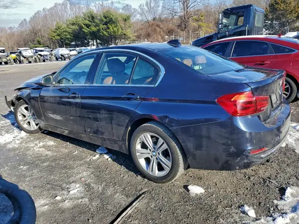 WBA8E9G57GNU30516 2016 BMW 3ER - Image 2