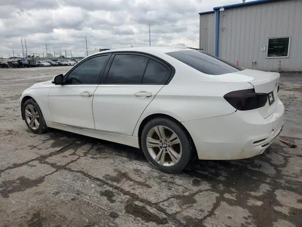 WBA8E9G58GNT43935 2016 BMW 3ER - Image 2