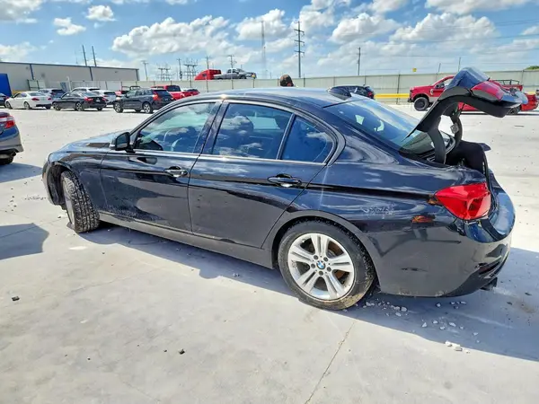 WBA8E9G58GNT47029 2016 BMW 3ER - Image 2