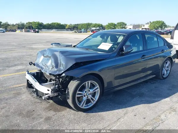 WBA8E9G58GNT47841 2016 BMW 3ER - Image 2