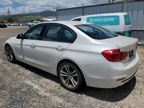 WBA8E9G58GNT83500 2016 BMW 3ER - Image 2