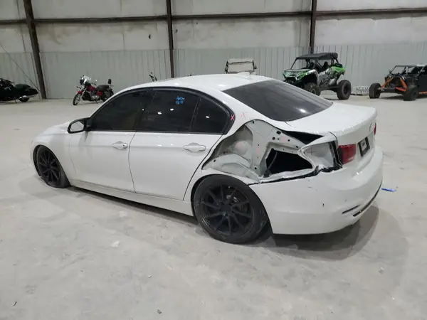 WBA8E9G58GNT85683 2016 BMW 3ER - Image 2