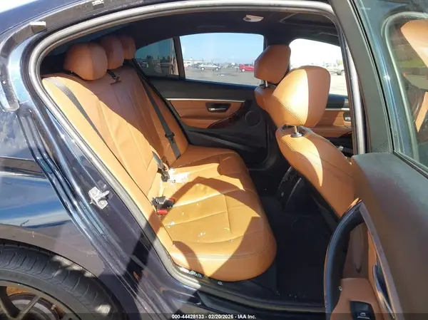 WBA8E9G58GNT86364 2016 BMW 3ER - Image 8