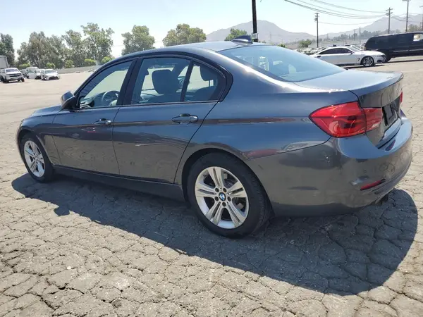 WBA8E9G58GNT87174 2016 BMW 3ER - Image 2