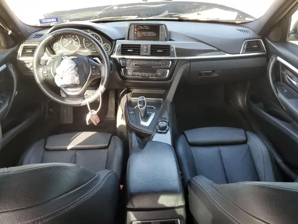 WBA8E9G59GNT44074 2016 BMW 3ER - Image 8
