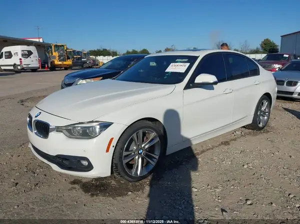 WBA8E9G59GNT81657 2016 BMW 3ER - Image 2