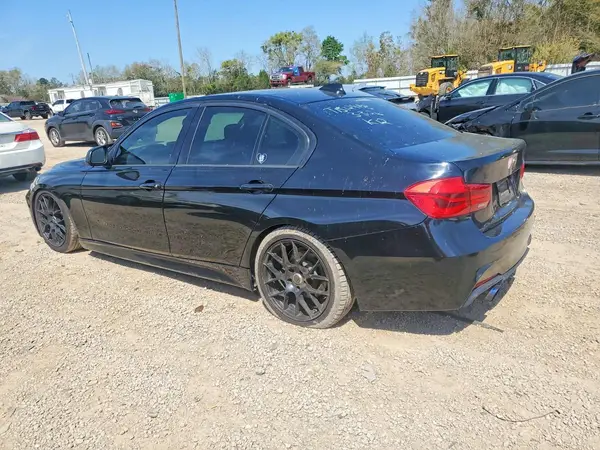 WBA8E9G59GNT82484 2016 BMW 3ER - Image 2