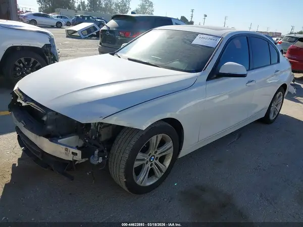 WBA8E9G59GNT86342 2016 BMW 3ER - Image 2