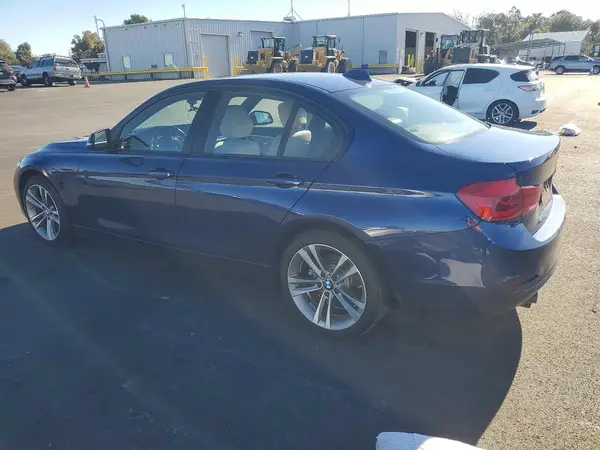 WBA8E9G59GNT88222 2016 BMW 3ER - Image 2