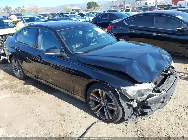 WBA8E9G59GNT88379 2016 BMW 3ER - Image 1
