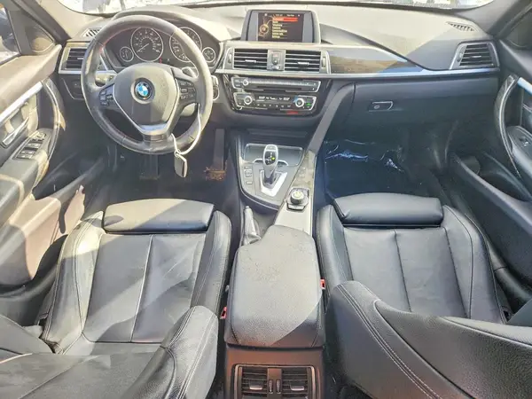WBA8E9G59GNU28623 2016 BMW 3ER - Image 8