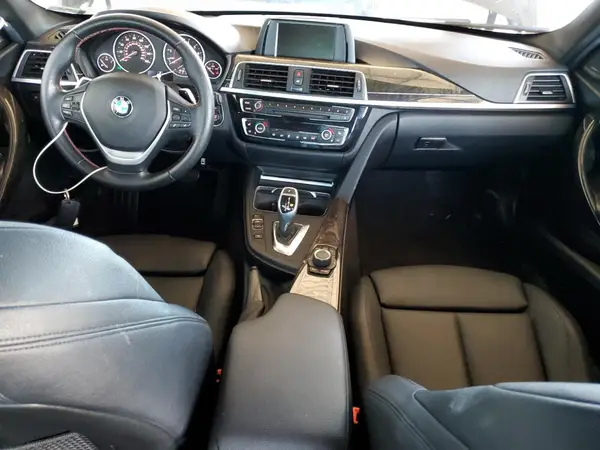 WBA8E9G59GNU29416 2016 BMW 3ER - Image 8
