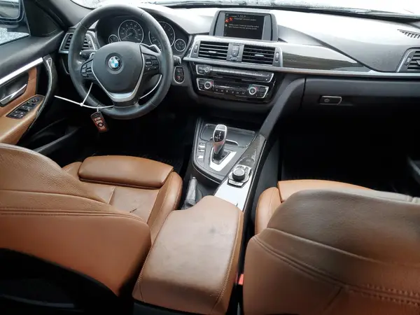 WBA8E9G59GNU30033 2016 BMW 3ER - Image 8
