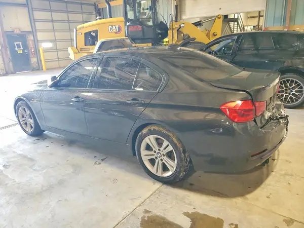 WBA8E9G5XGNT45508 2016 BMW 3ER - Image 2