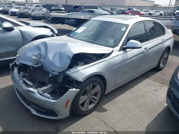 WBA8E9G5XGNT45802 2016 BMW 3ER - Image 2