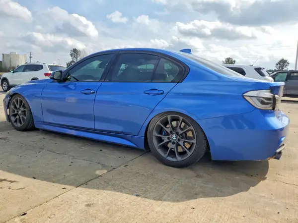 WBA8E9G5XGNT45993 2016 BMW 3ER - Image 2