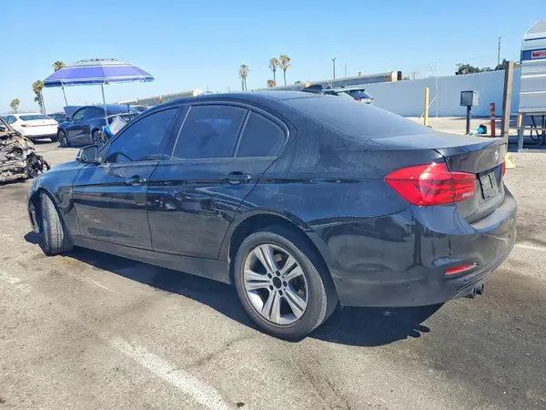 WBA8E9G5XGNT47274 2016 BMW 3ER - Image 2